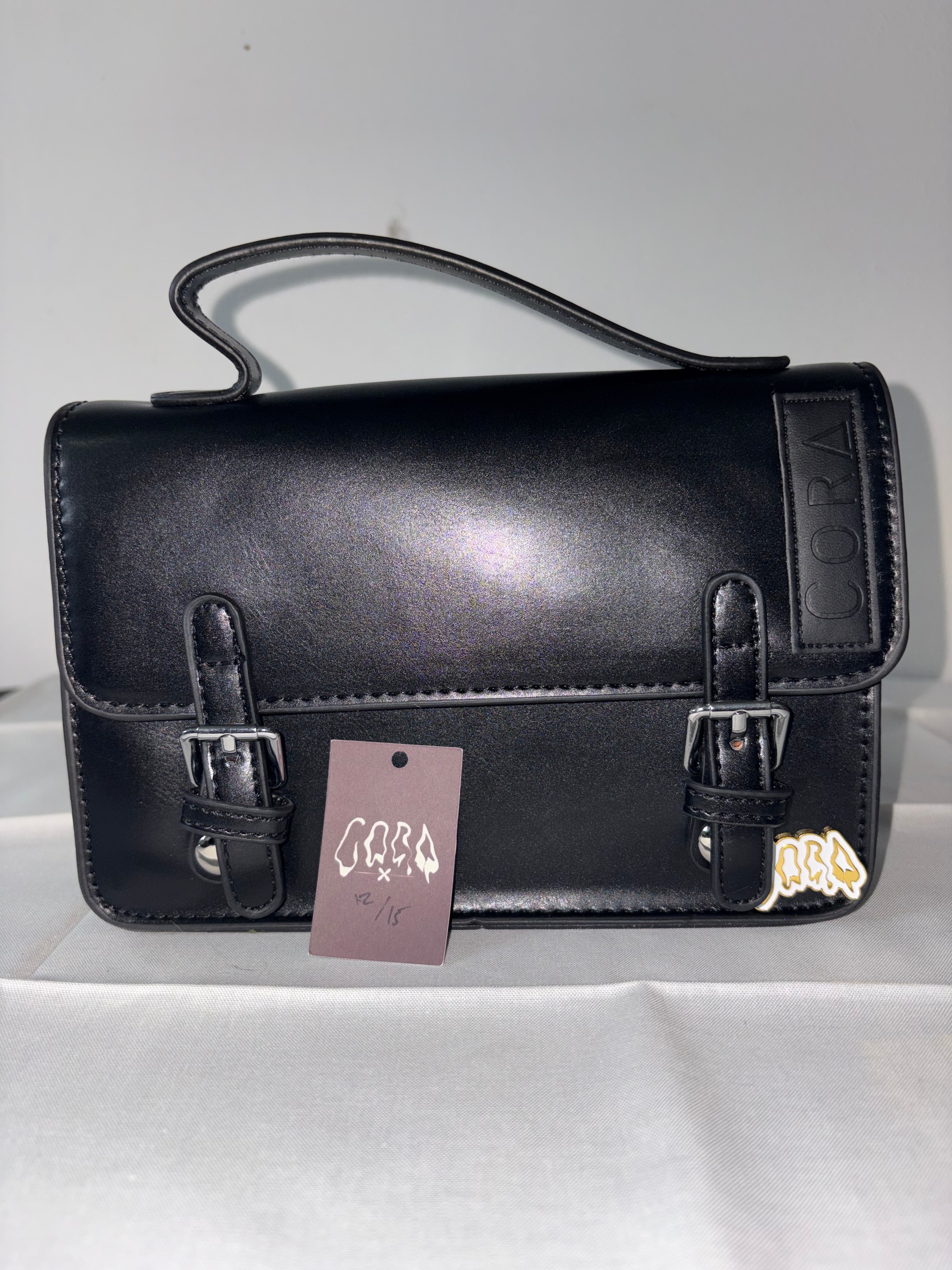 Everyday Essentials Bag — Shoulder Bag 12/15