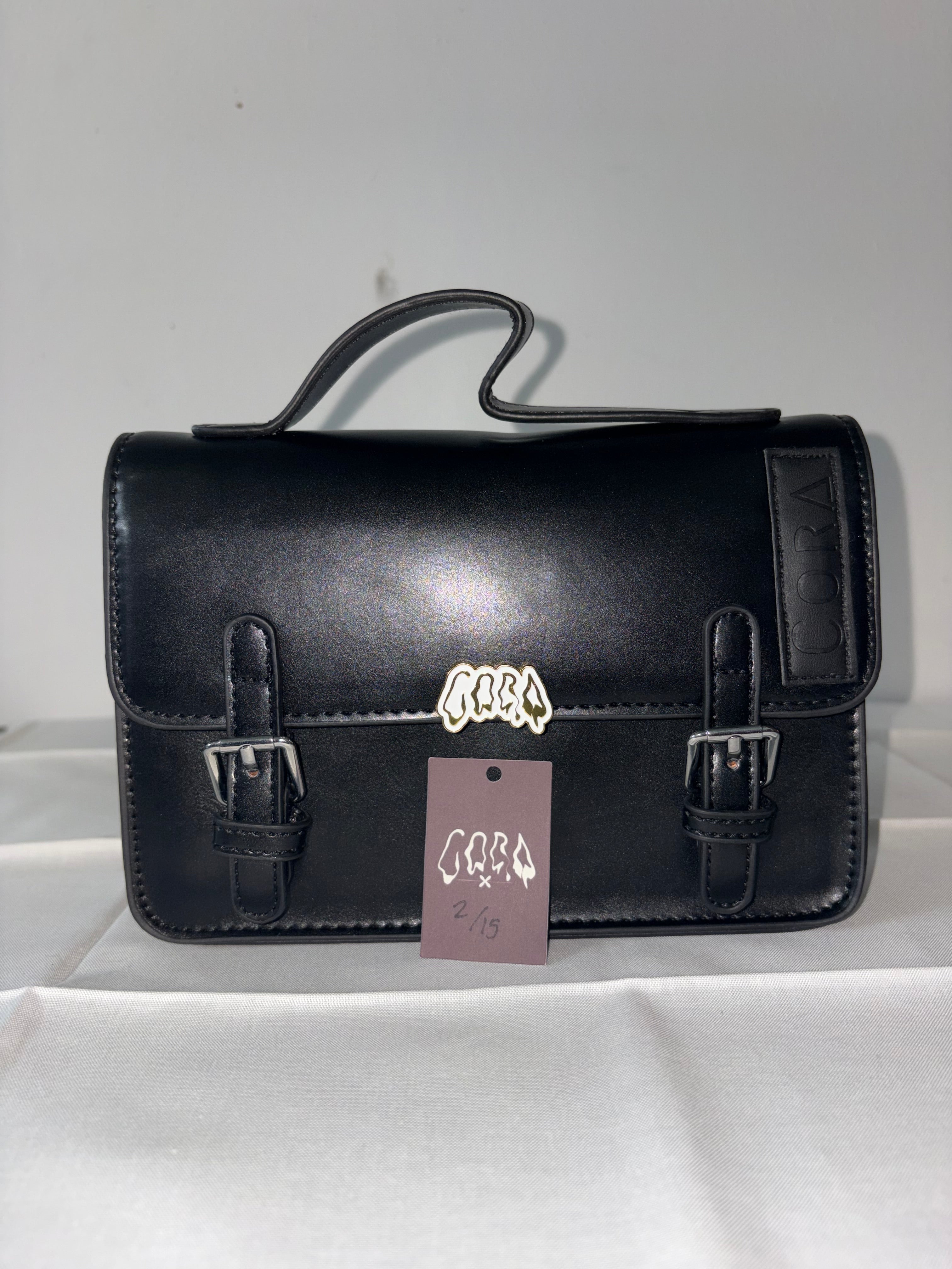 Everyday Essentials Bag — Shoulder Bag 2/15