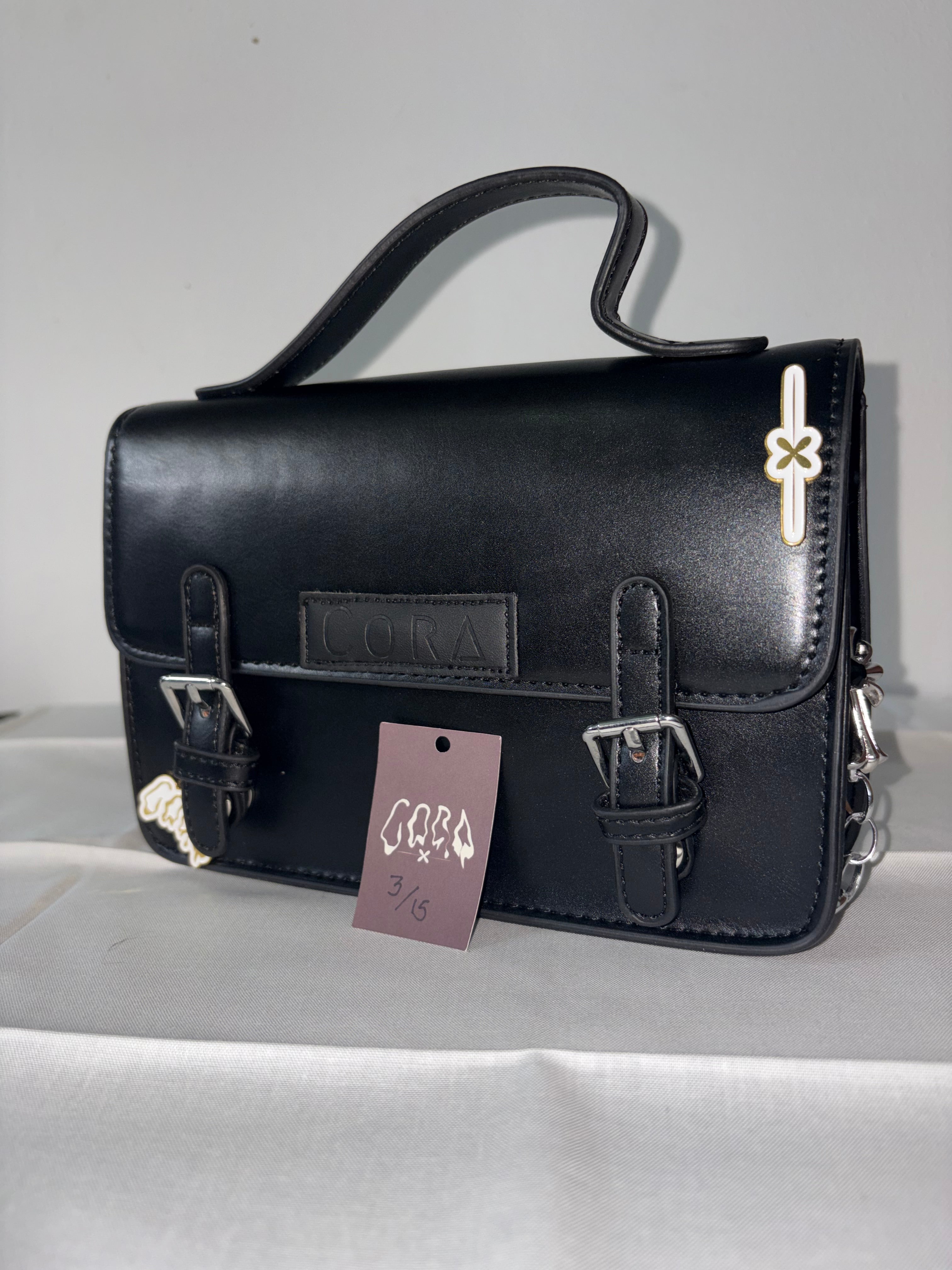 Everyday Essentials Bag — Shoulder Bag 3/15