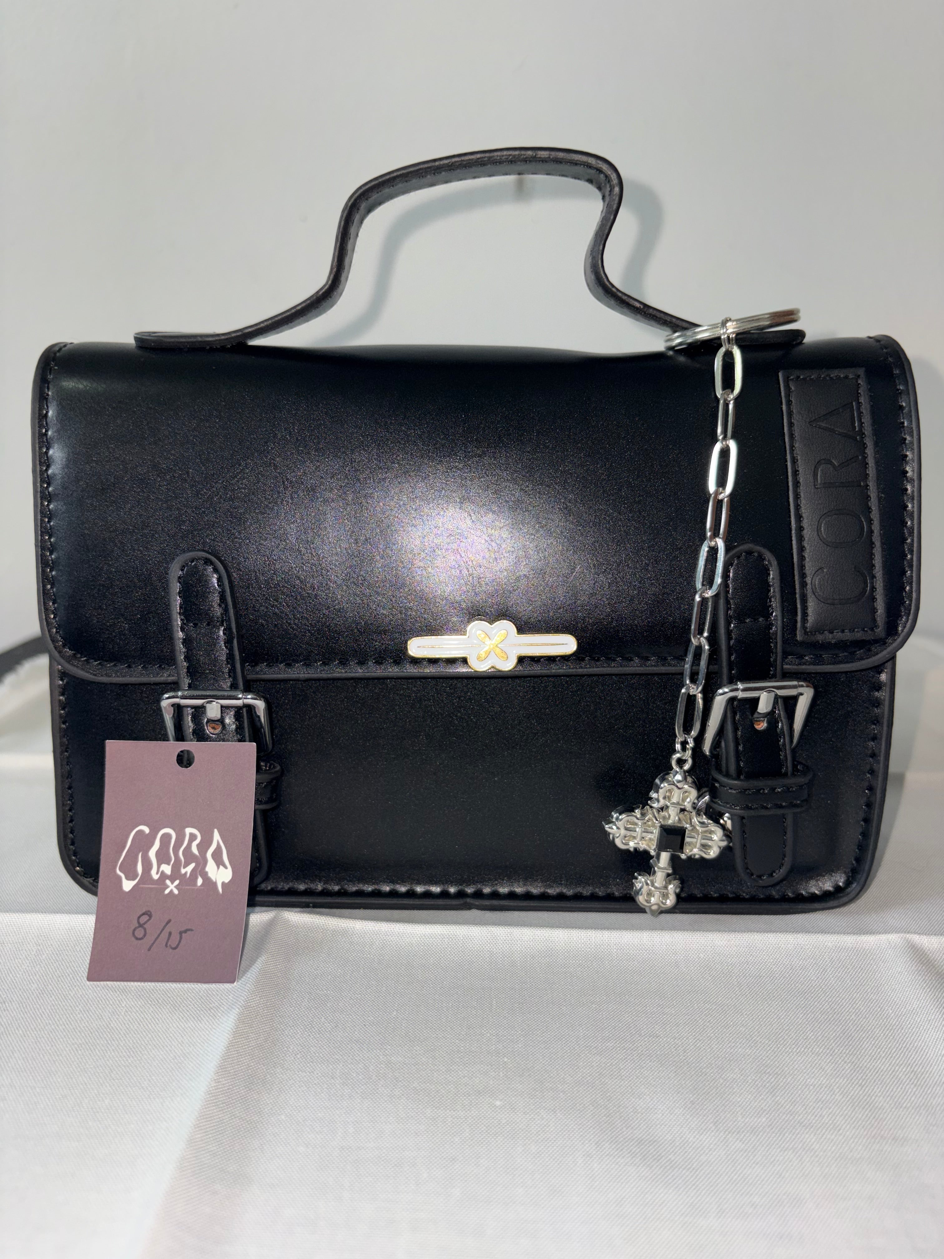 Everyday Essentials Bag — Shoulder Bag 8/15