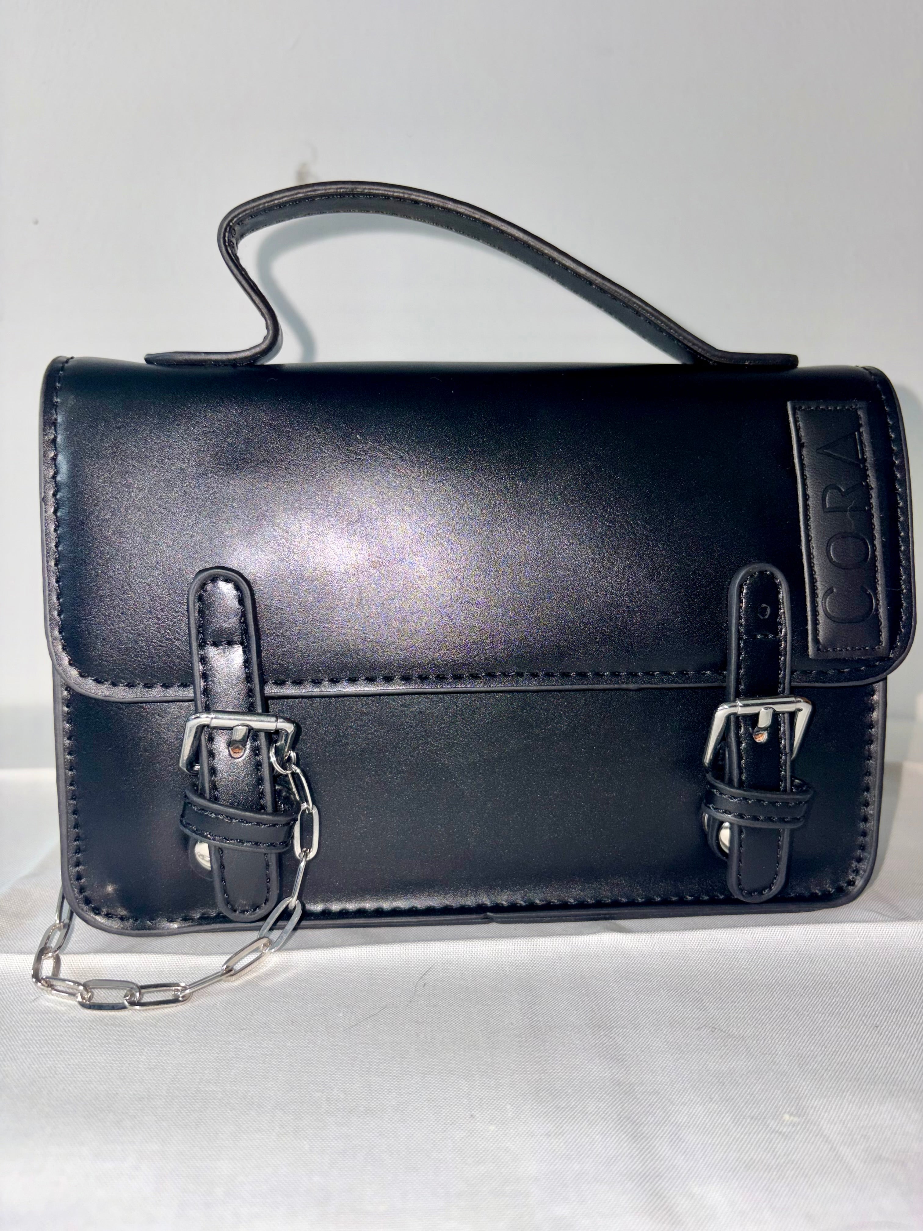 Everyday Essentials Bag — Shoulder Bag 14/15